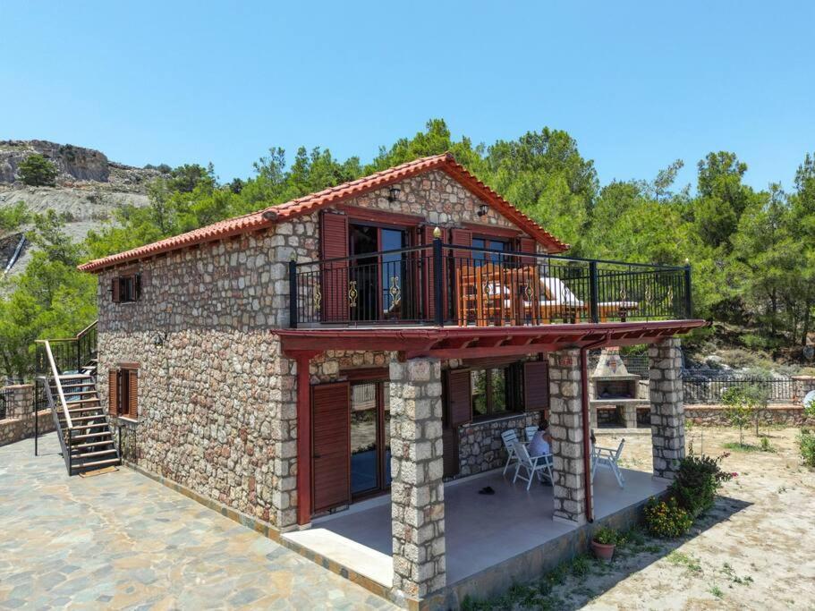 Petronas Land House 2 Villa Arhángelosz Kültér fotó
